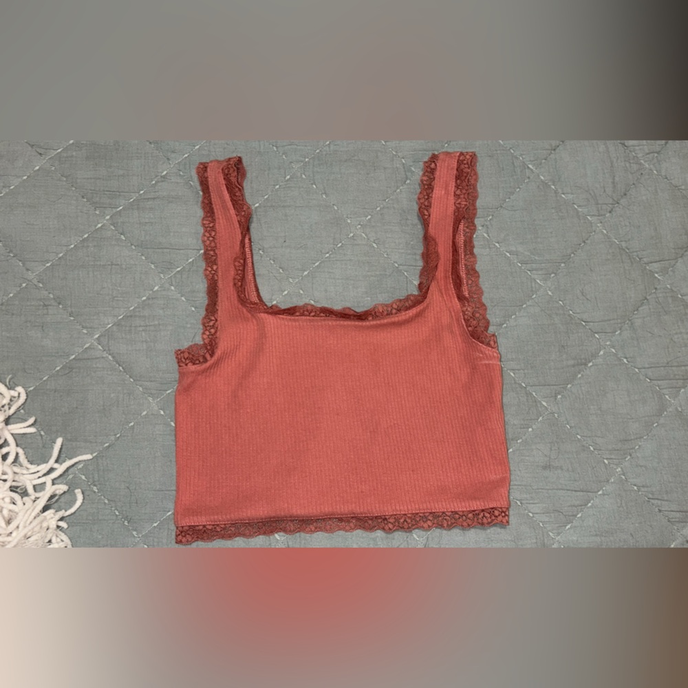Peach colored forever 21 cropped tank